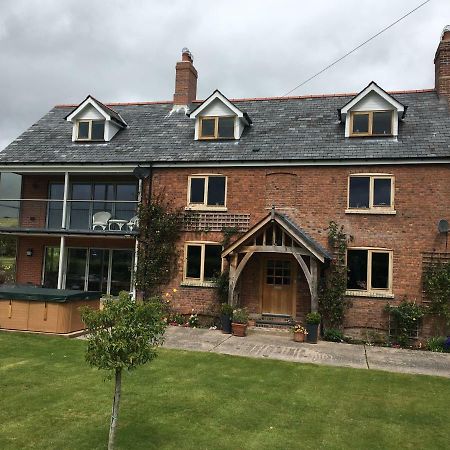 Rhyd Lydan Bed & Breakfast Newtown  Bagian luar foto