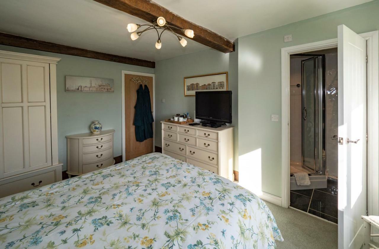 Rhyd Lydan Bed & Breakfast Newtown  Bagian luar foto